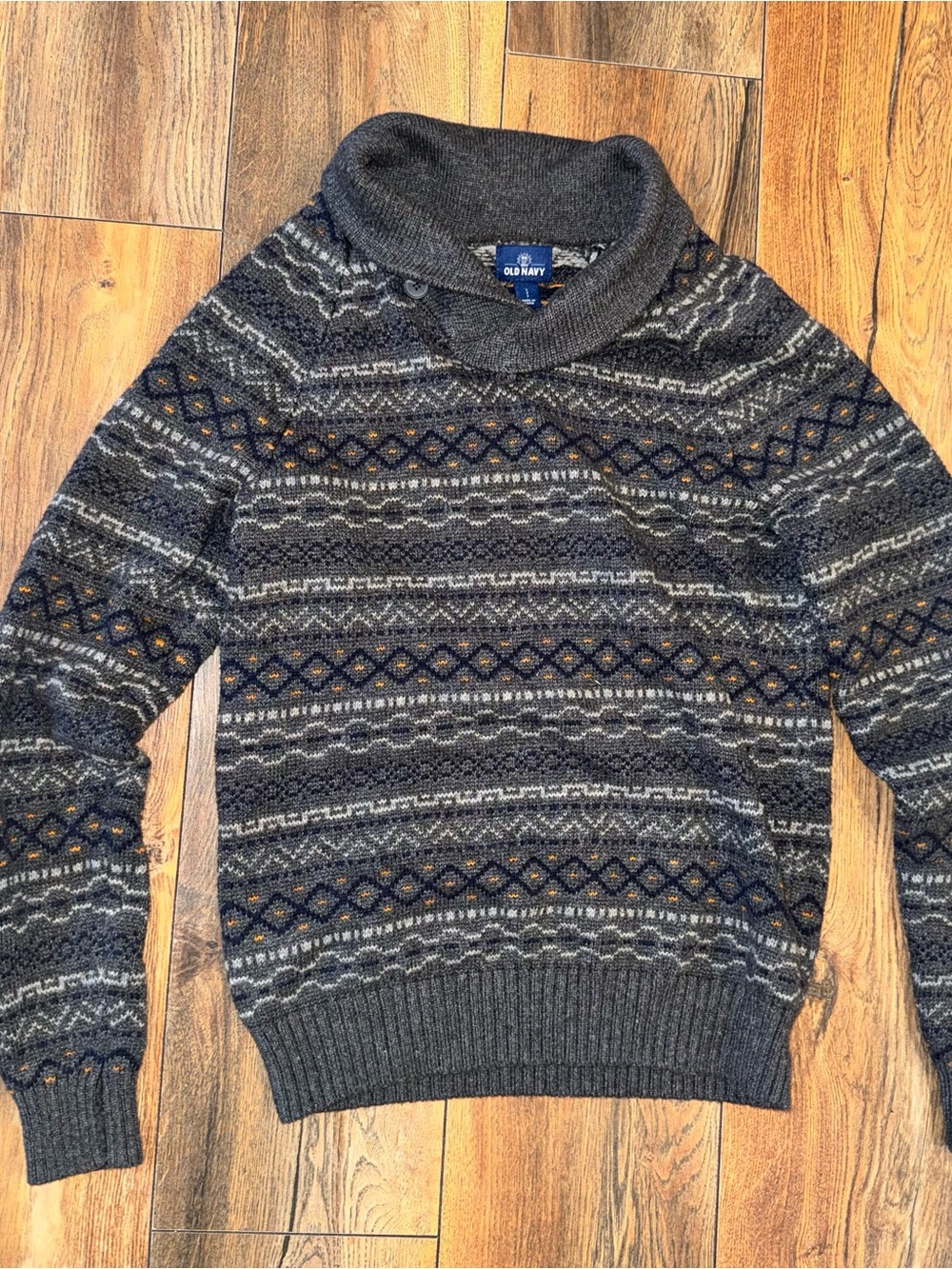 Old Navy Men's Gray Patterned Turtleneck Sweater with Navy and Tan Accents